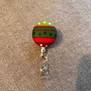 Badge reel